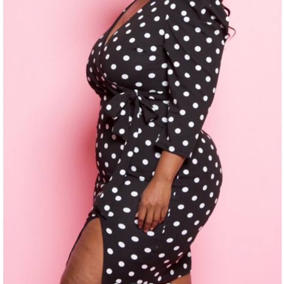 New Plus Size Polka Dot Dress - Picture 2 of 4